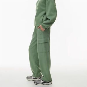 Aritzia Terry Fleece Cargo Sweats